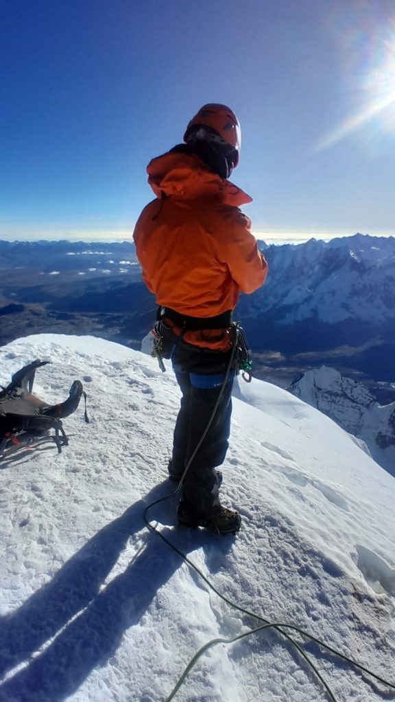 Alpine mountaineering on the Ausangate 6,384 m climb