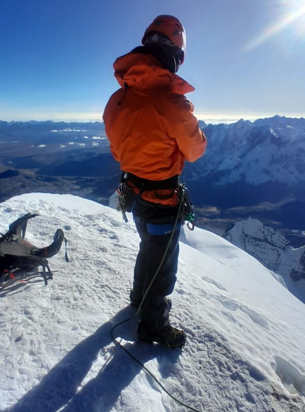 Alpine mountaineering on the Ausangate 6,384 m climb