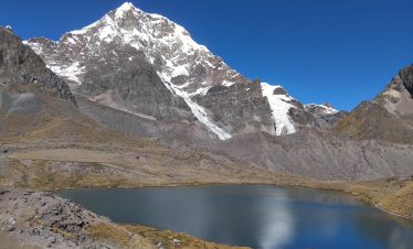 Alpine scenery of Ausangate and its 7 blue lagoons