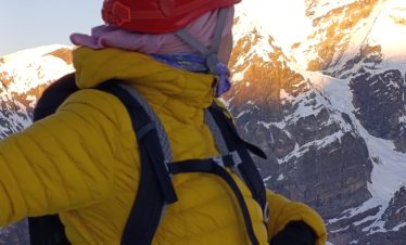 Easy mountain expedition near Ausangate with glacier views