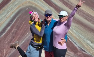 Group photo at Rainbow Mountain during the 3-day expedition