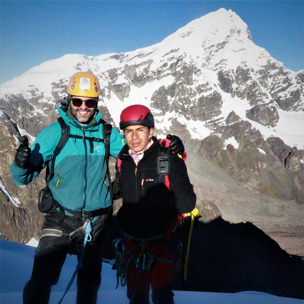 Cliver Mandura Mountain Guide