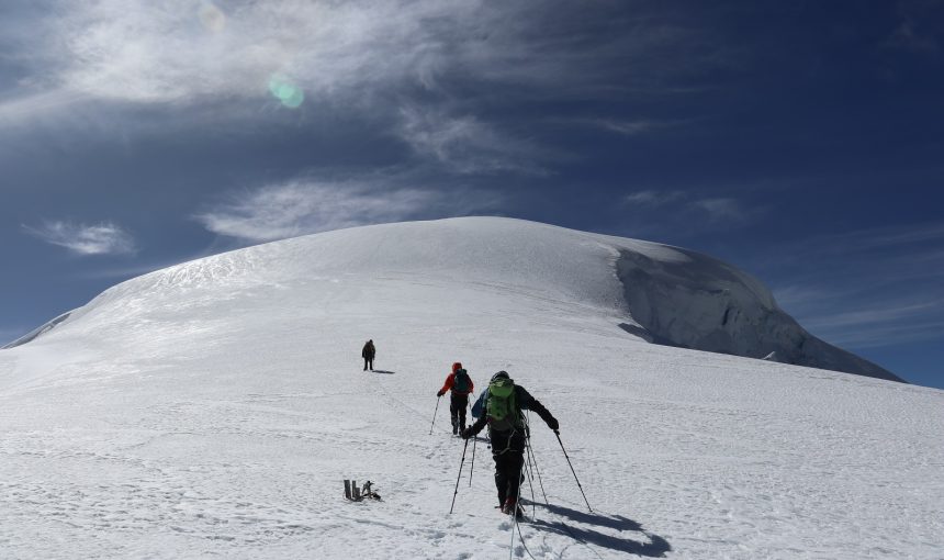 Mountains Over 6000 Meters to Climb in Cusco, Peru